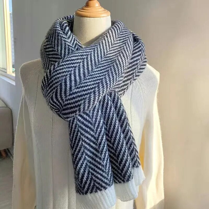 Chantelle scarf